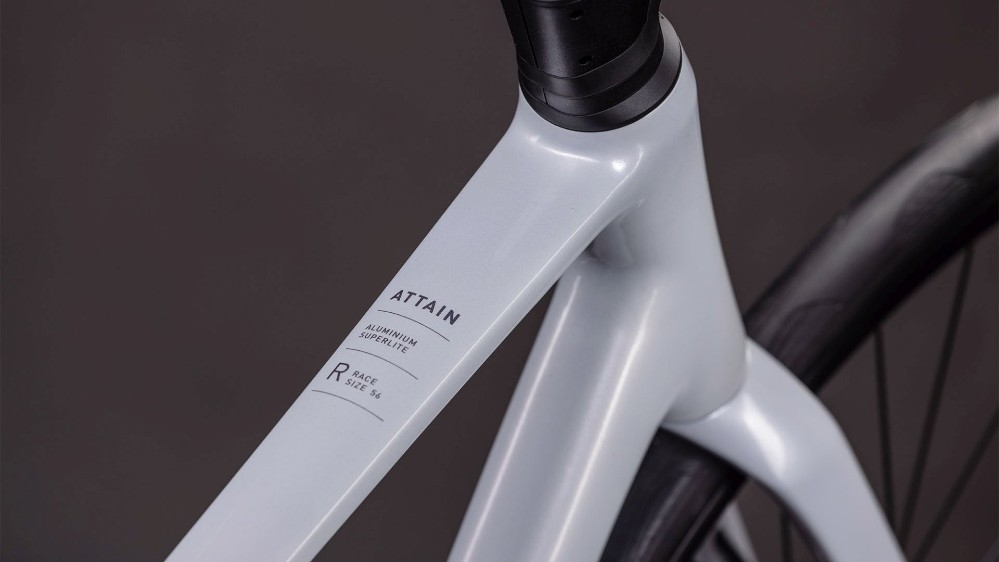 Attain Race 2026 - Road Bike image 2