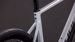 Attain Race 2026 - Road Bike image 3