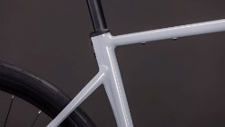 Attain Race 2026 - Road Bike image 4