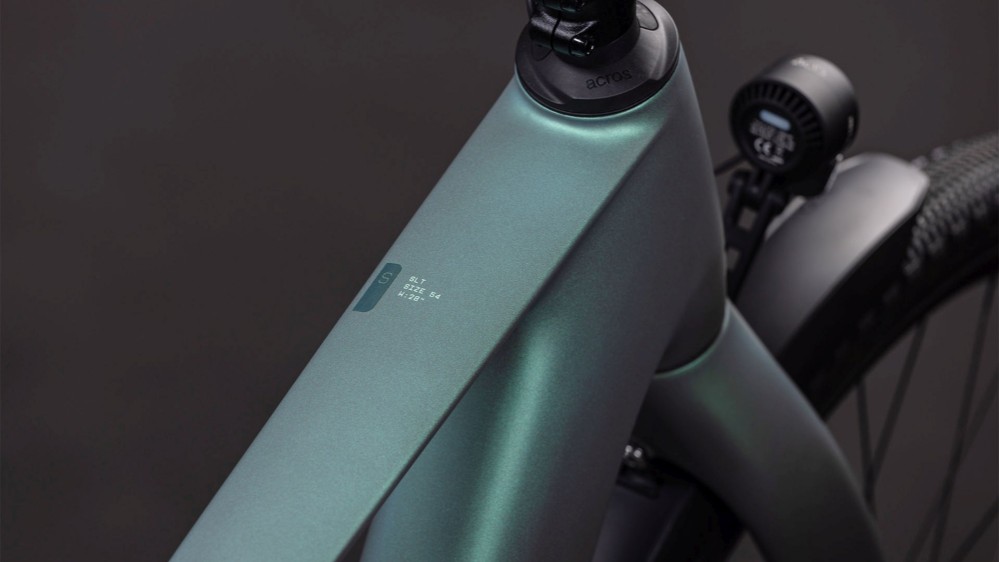 Kathmandu Hybrid C:62 SLT 400X 2026 - Electric Hybrid Bike image 2