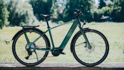 Kathmandu Hybrid C:62 SLT 400X 2026 - Electric Hybrid Bike image 7