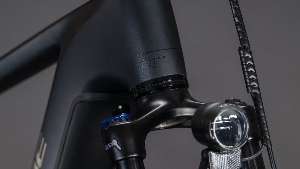 Touring Hybrid One 600 2026 - Electric Hybrid Bike image 2