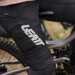 Gravity 3.0 Womens MTB Cycling Trousers image 3
