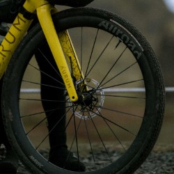 Allroad SL Carbon C-Lock 700c Wheelset image 6