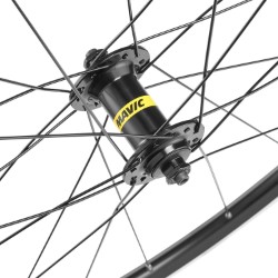 Access R17 RB 700 6-Bolt 700c Wheelset image 3