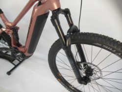 AllTrail 7 - Nearly New – M 2025 - Electric Mountain Bike image 5
