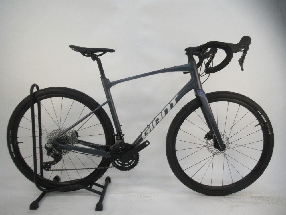 Revolt 0 Nearly New - L 2024 - Gravel Bike image 1