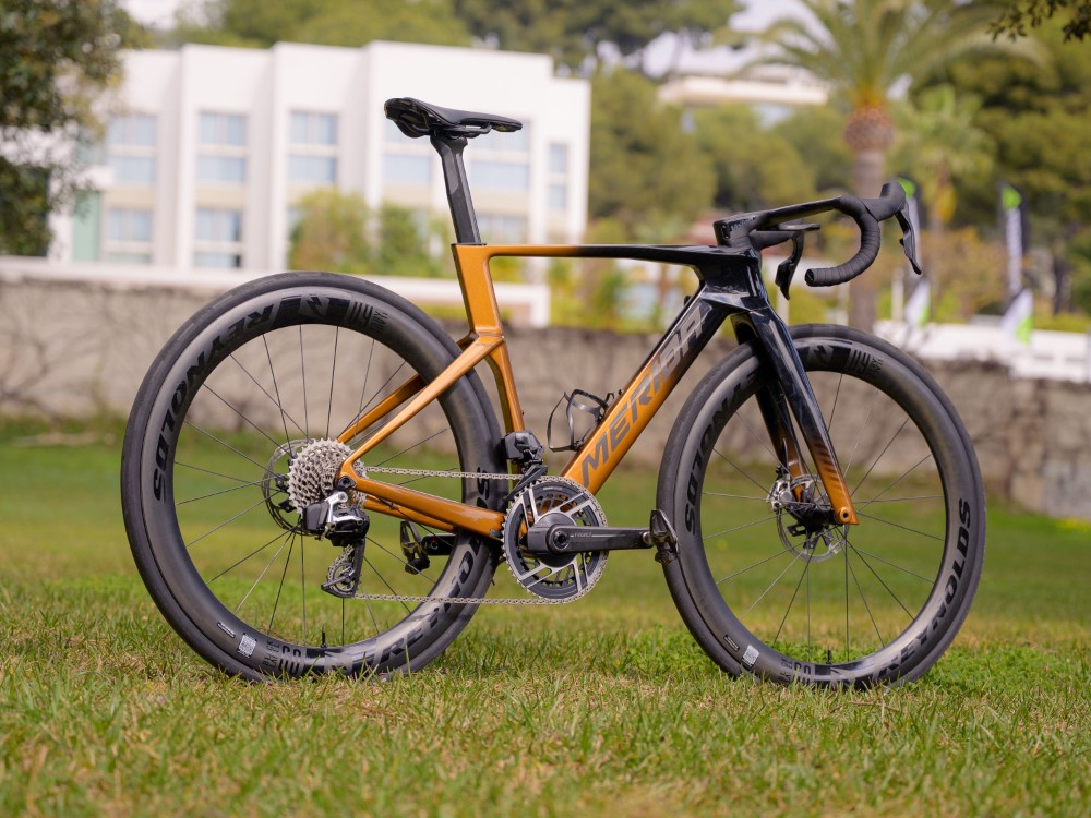 Reacto 10K 2027 - Road Bike image 2