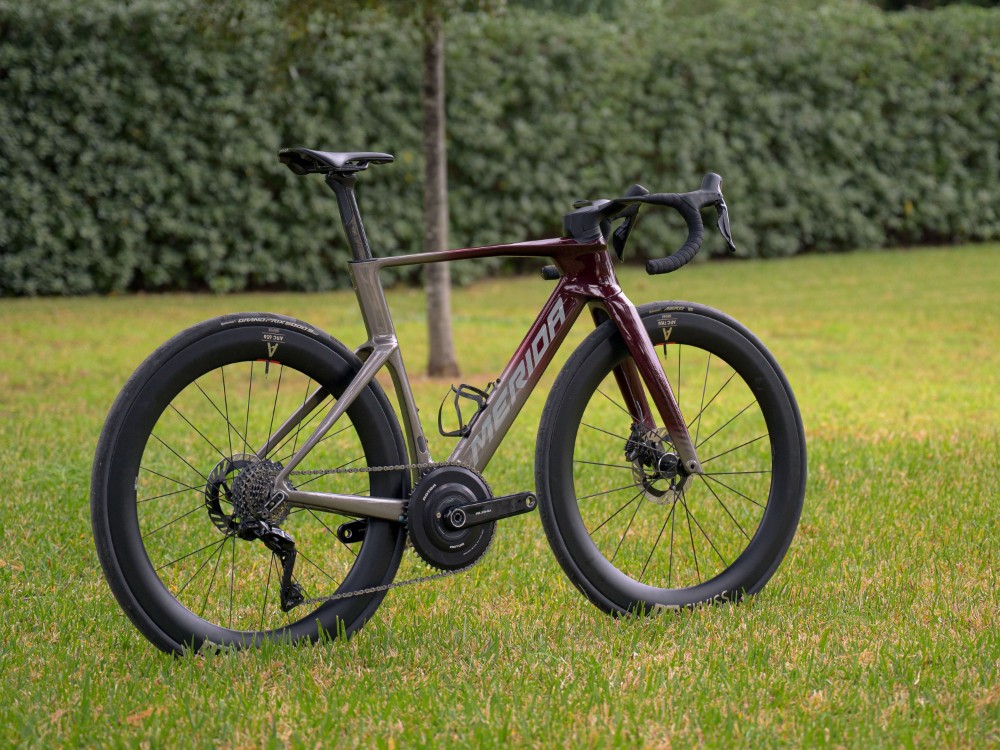 Reacto One 2027 - Road Bike image 2