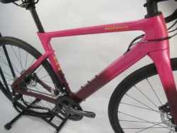 SLR 8.9 Carbon Womens - Nearly New – M 2026 - Road Bike image 9