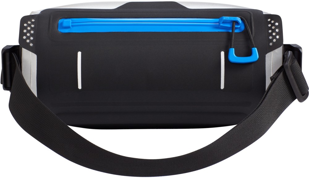 Fusion 10L Group Reservoir with TRU Zip Waterproof Zipper image 1