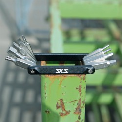 Tom 11 Multi Tool image 3