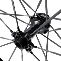 WH-R9370-C50-TL Dura-Ace Centre Lock Disc Carbon Clincher 50mm Front Wheel image 5