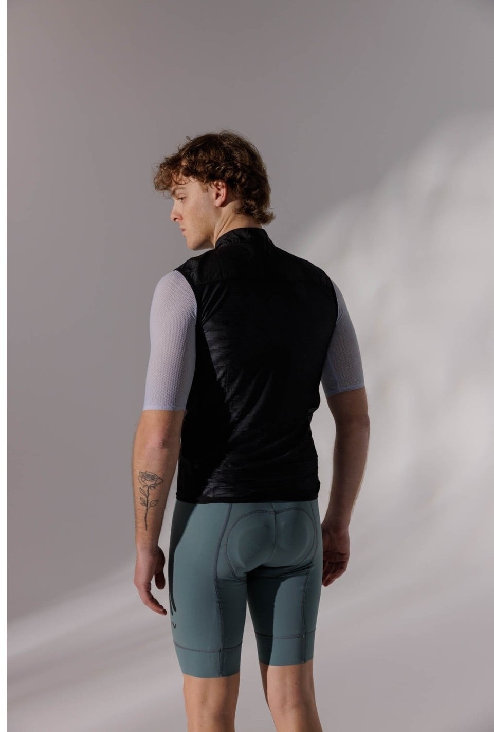 Extreme Light Cycling Vest image 2