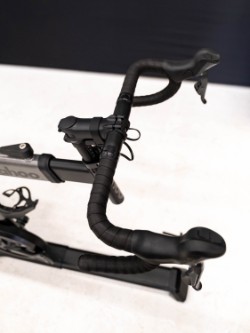 KICKR BIKE Shift - Nearly New image 9